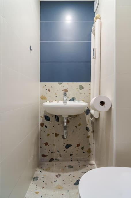 Modern Design 1 Bdrm, 4 Guests, Top Cente, Near Parliament, Self Check-In โซเฟีย ภายนอก รูปภาพ